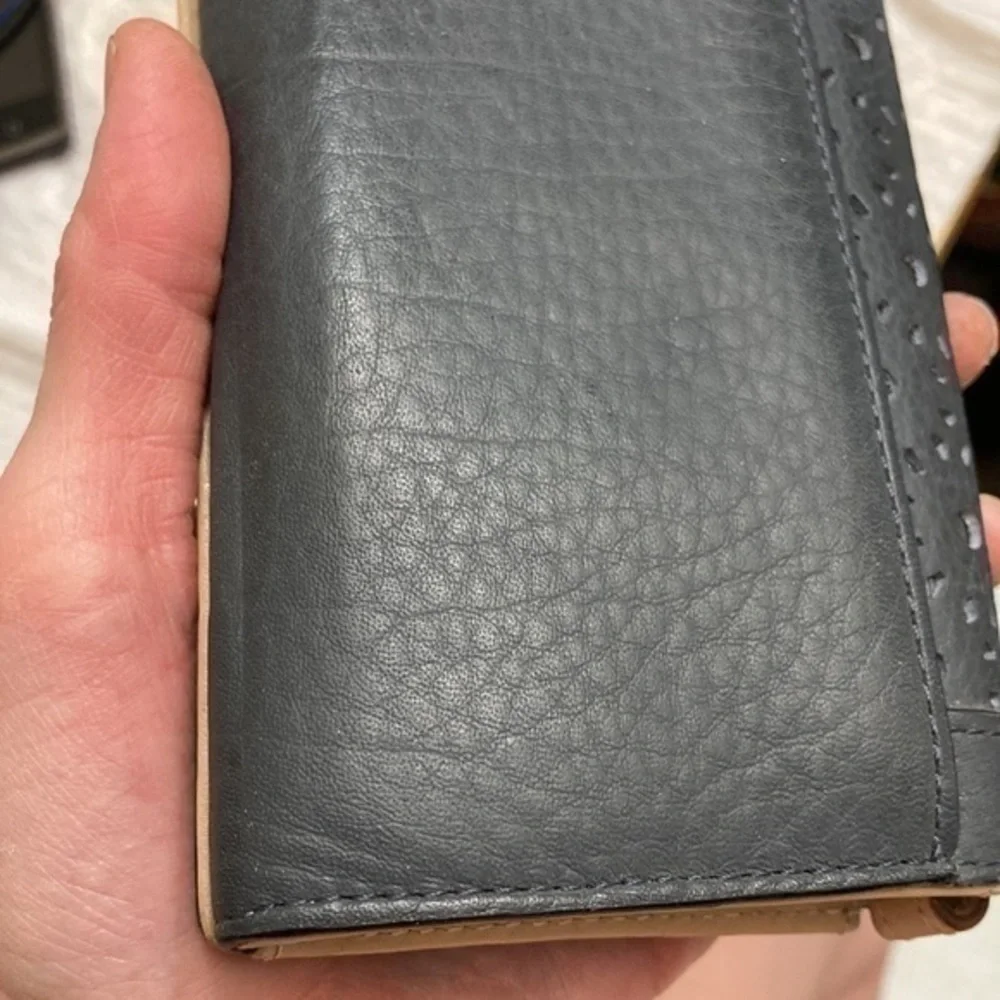 Kate spade black perforated leather wallet wristlet